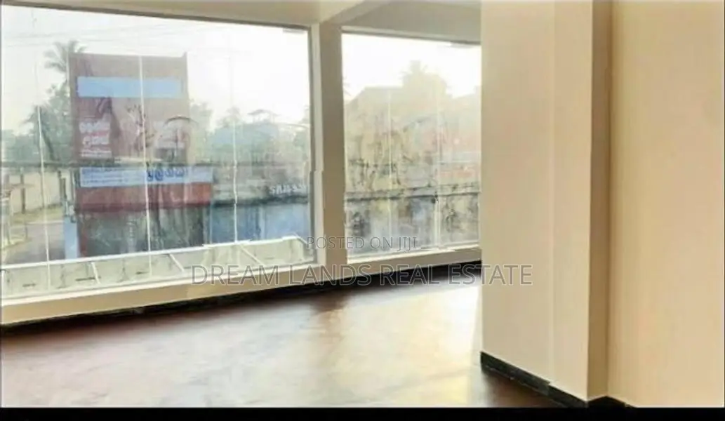 COMMERCIAL BUILDING FOR RENT IN RATHMALANA (SP1300)