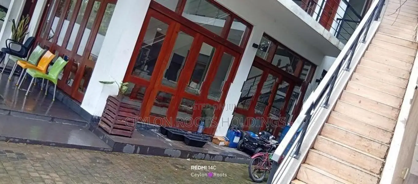 Beautful 02nd Floor House For Rent in Akuregoda Rd, Ruhunupura, SRH 10