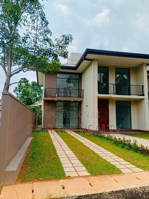 Two story house for sale in Gampaha