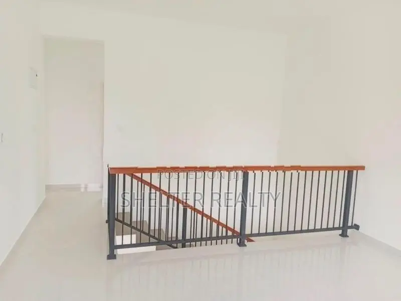 Two story house for sale in Gampaha