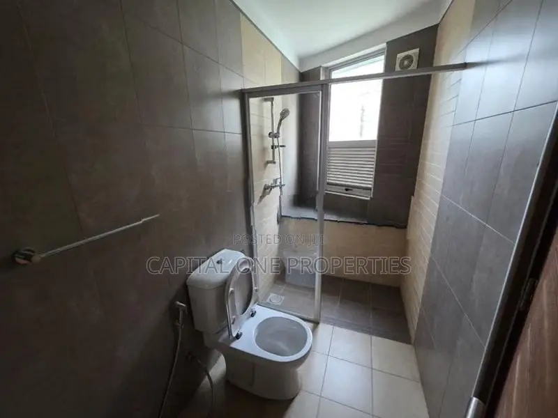 Luxury Apartment For Sale In Dabare Mawatha, Colombo 05 - 2588U/1