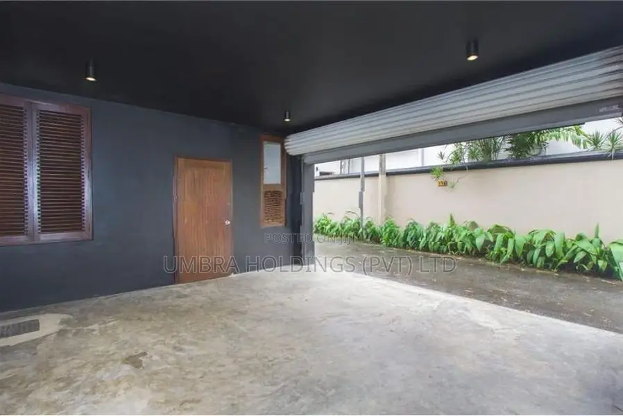 OFFICE FOR RENT IN LAKE DRIVE RAJAGIRIYA - 155U