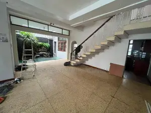 COMMERCIAL PROPERTY FOR RENT AT COLOMBO 4 THA 83C