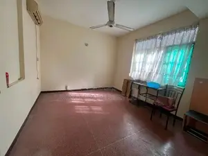 COMMERCIAL PROPERTY FOR RENT AT COLOMBO 4 THA 83C