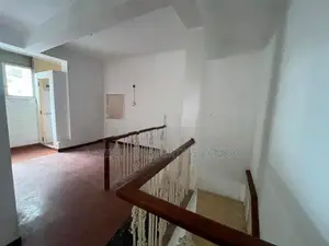 COMMERCIAL PROPERTY FOR RENT AT COLOMBO 4 THA 83C