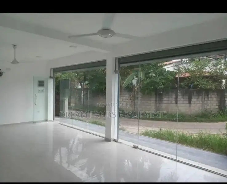 COMMERCIAL BUILDING FOR RENT IN KADAWATHA (SP1306)