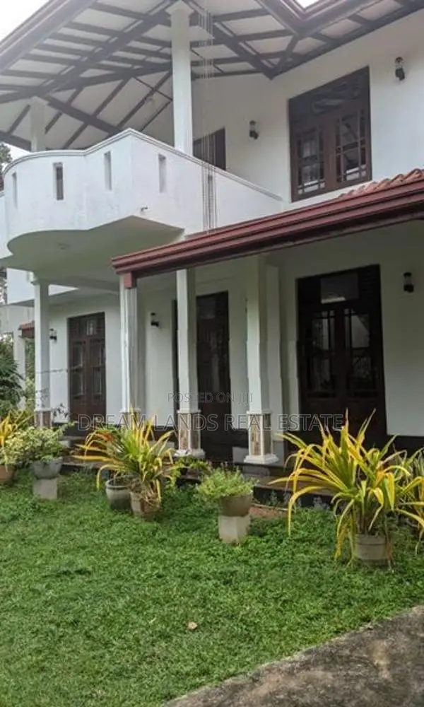 Ja-Ela Fully Firnished 2 Story House for Rent ( R-222)
