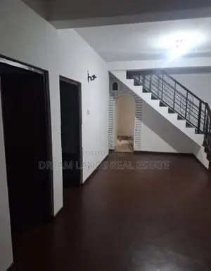 Kottawa Commercial Building For Rent ( R- 772)