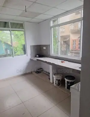Kottawa Commercial Building For Rent ( R- 772)