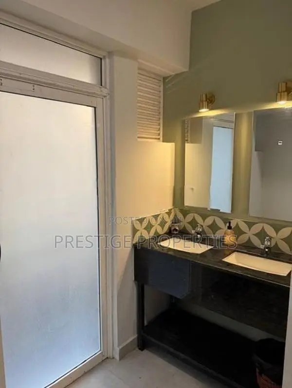 Budget Hotel with 50 spacious rooms for Rent – Colombo 01