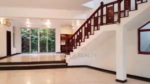 Luxury 5 Bedroom house for rent in Battaramulla , Pelawatta