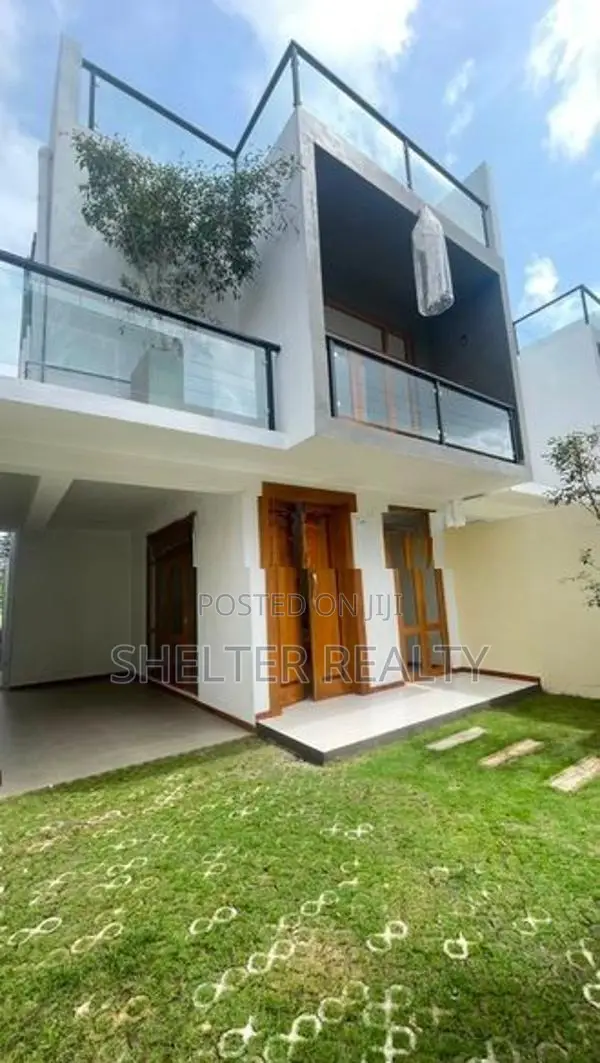 Brand New Luxury 4 BR house for rent in Battaramulla, Pelawatta