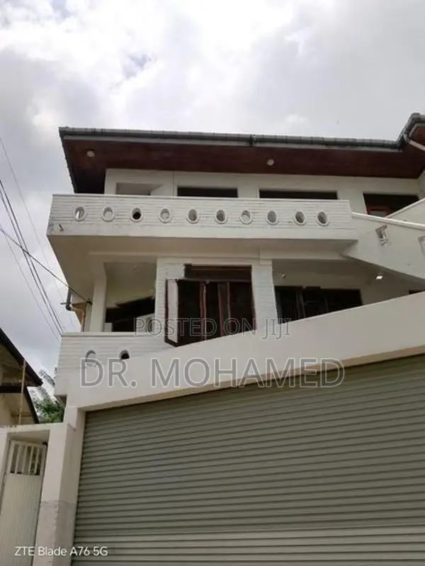 House with Land for Sale - Kandy City