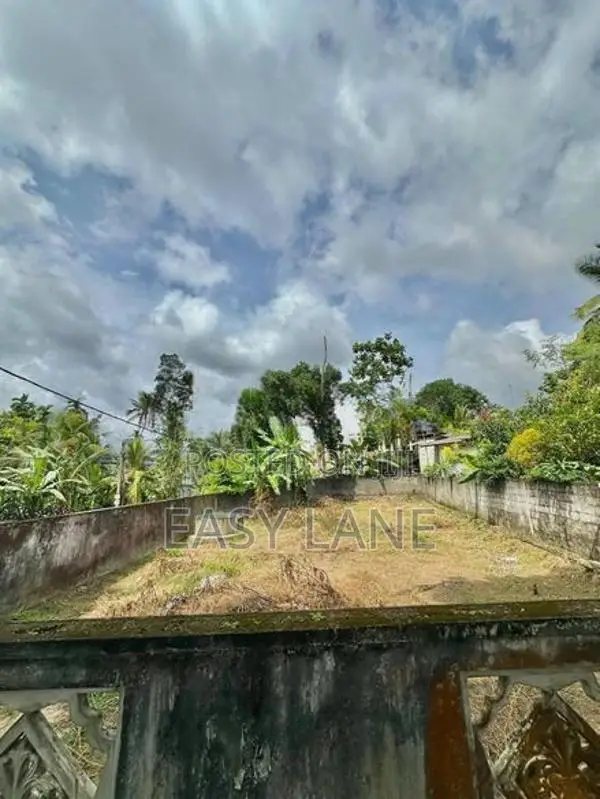 Land for sale in yakkala / RU 11472