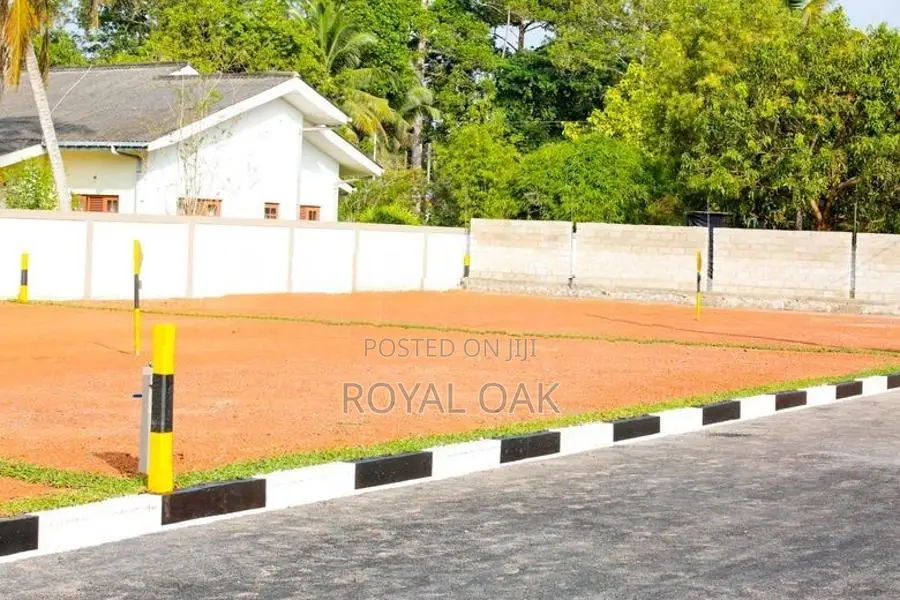 Land Sale Meegamuwa