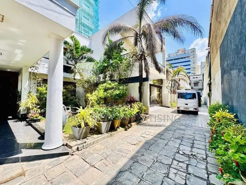 Colombo 03 luxury 05 Bedroom House for Sale Good Investment Property