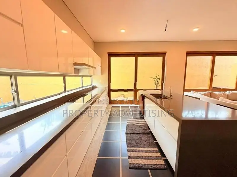 Nugegoda Award-Winning Architect Designed Luxury House for Sale