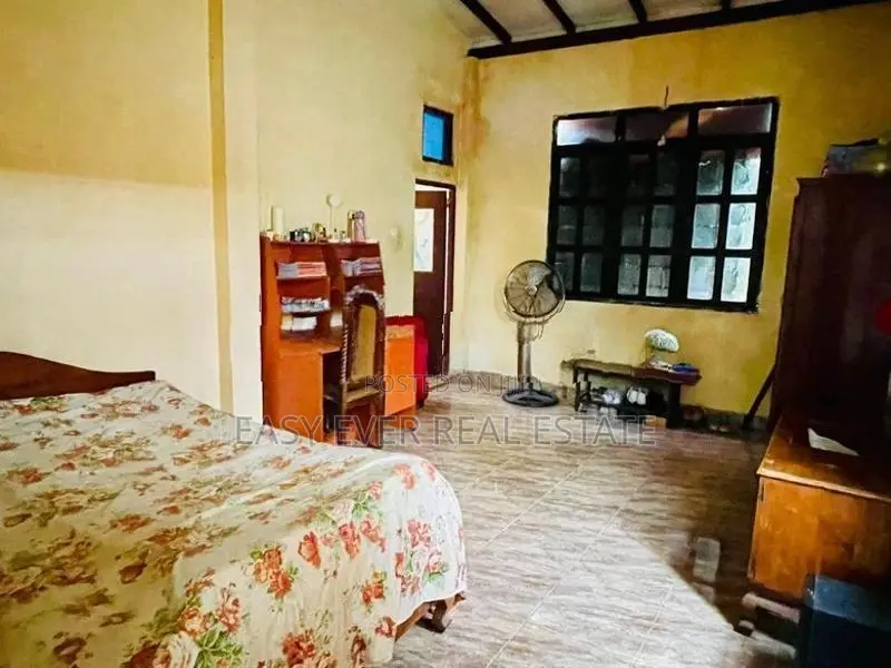 House for sale in Kaduwela / KK 13352