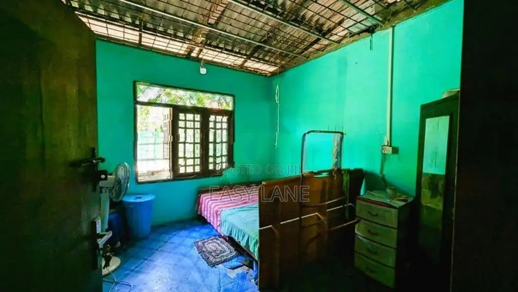 🏡✨ යක්කල නගරයෙන්ම නිවසක් විකිණීමට / KM 11347