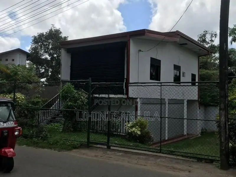 Land With Building for Sale in Himbutana