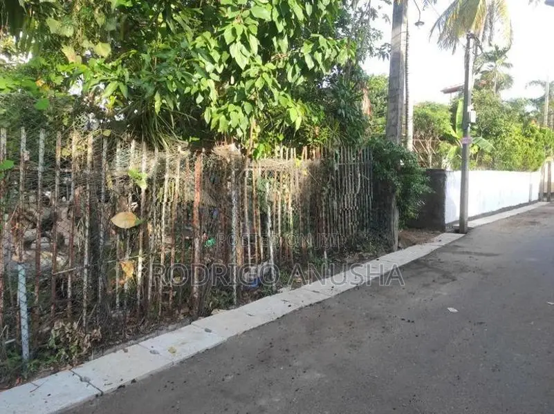 Land for Sale 17.5p Hendala