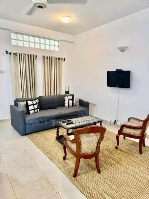 Seagull - 3 bedroom apartment for sale in wellawatte