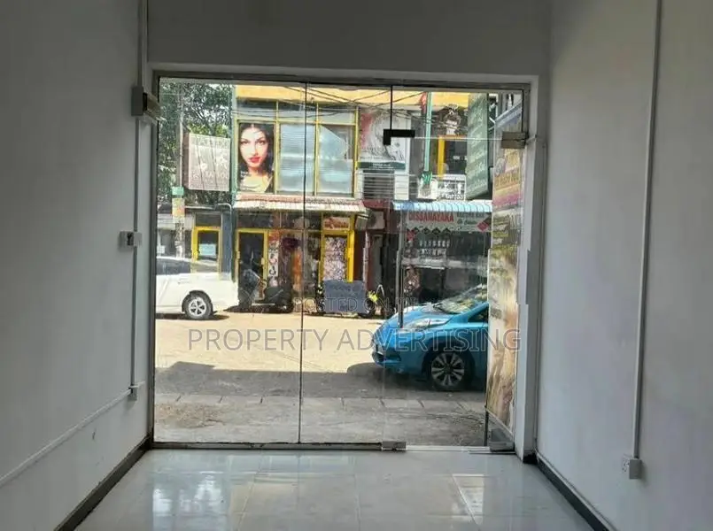 Shop / Commercial space for rent in piliyandala