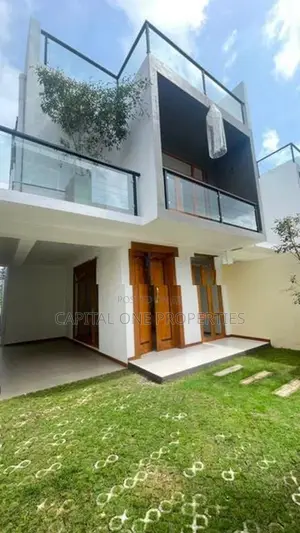 Luxury House For Rent In Liyanage Mawatha Battaramulla - 4022U