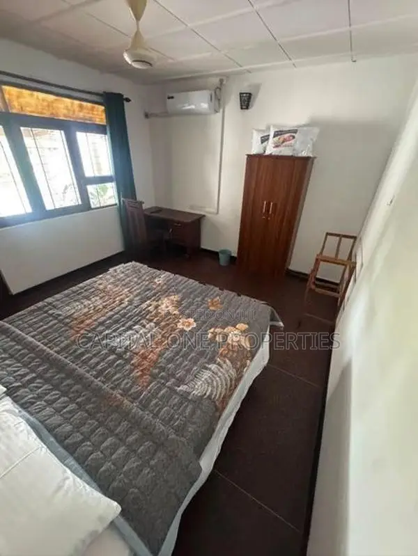 House For Rent In Evergreen Park Colombo - 05 4058U
