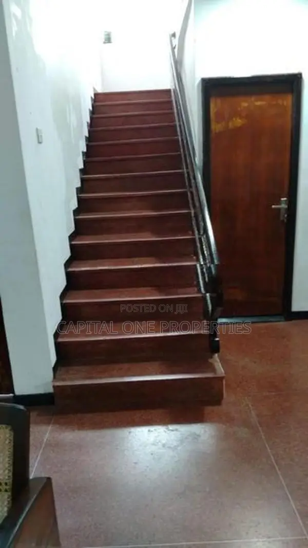 House For Rent In Evergreen Park Colombo - 05 4058U