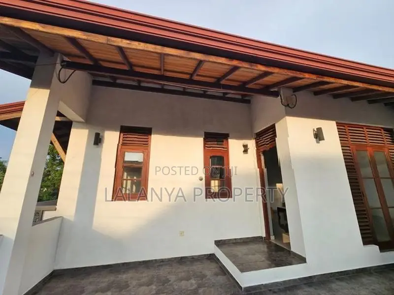 15 Perch two-story house for sale in Thalawathugoda. CVVV – A2