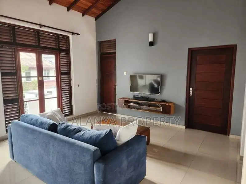 15 Perch two-story house for sale in Thalawathugoda. CVVV – A2