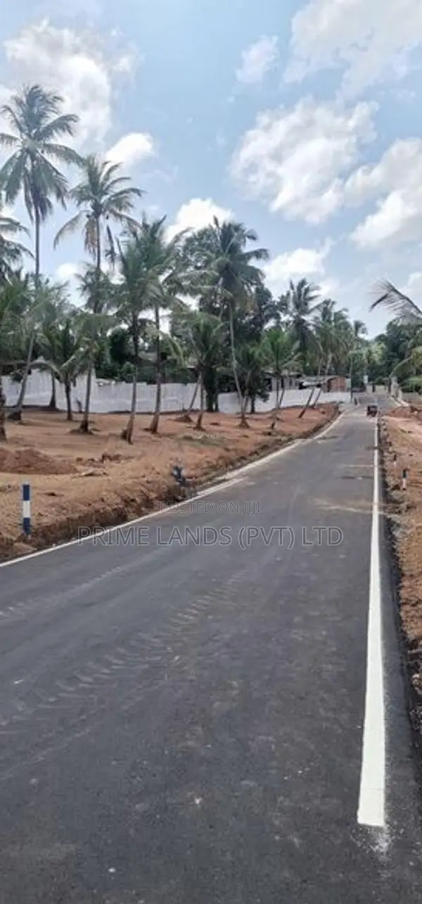 land for sale Kandana