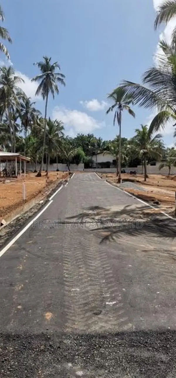 land for sale Kandana