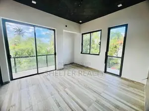 Unfurnished 3 BR spacious apartment for rent in Battaramulla