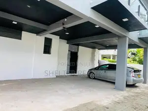Unfurnished 3 BR spacious apartment for rent in Battaramulla