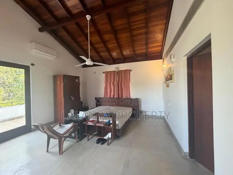 37 Perch 2 Storey House with Furniture for Sale in Thalahena SLLL – A1