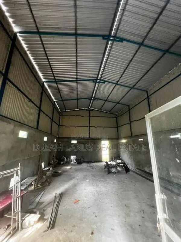 COMMERCIAL WEAR HOUSE FOR RENT IN MAWARAMANDIYA (SP1309)