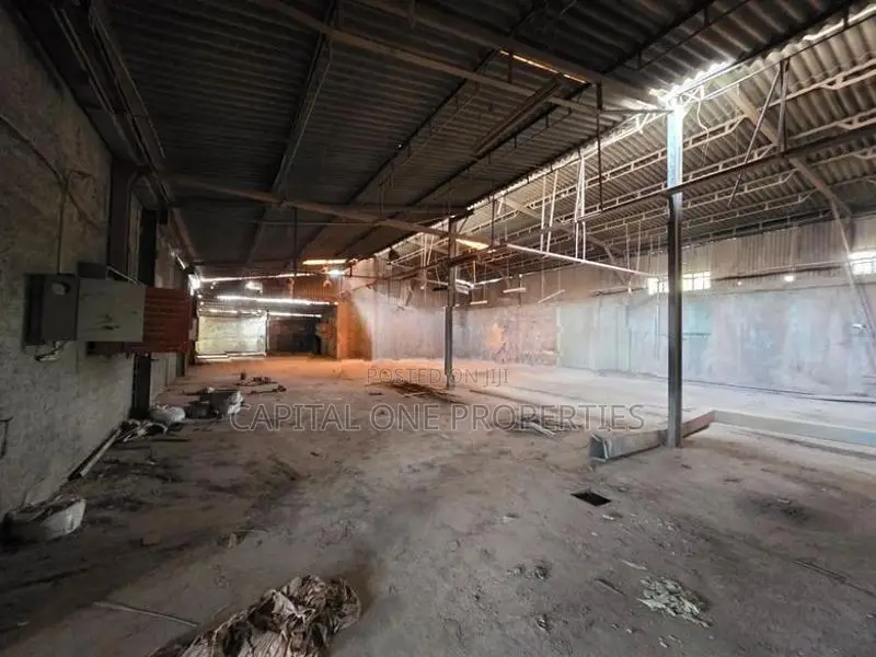 Warehouse For Sale In Katubedda Moratuwa - 4027U/1
