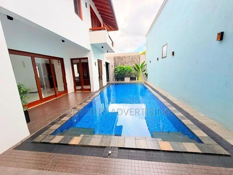Pita Kotte Architecture Designed Super Luxury House For Sale