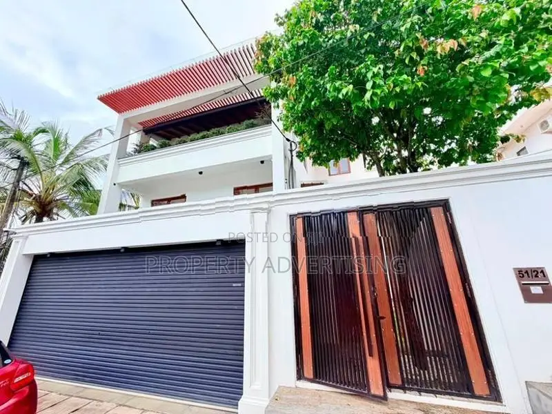 Pita Kotte Architecture Designed Super Luxury House For Sale