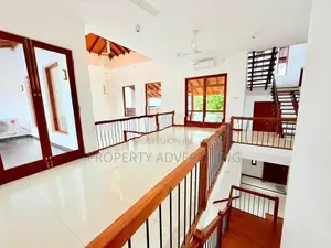 Pita Kotte Architecture Designed Super Luxury House For Sale