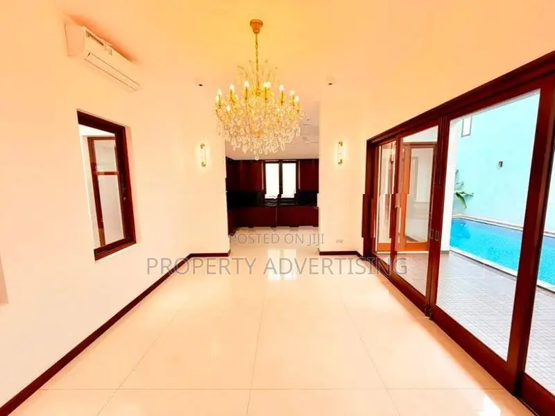 Pita Kotte Architecture Designed Super Luxury House For Sale