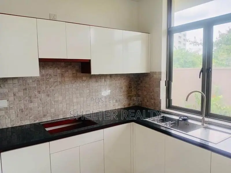 Luxury Two Story house for sale in Gampaha