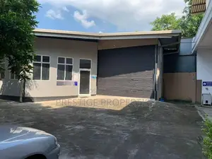 Warehouse for rent in Wellampitiya