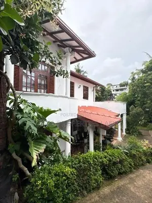 Two-Storey House for Sale – Heenpendala Road, Galle ANU046H