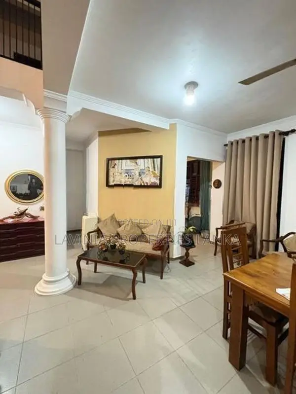 Two-Storey House for Sale – Heenpendala Road, Galle ANU046H