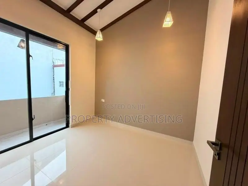 DEHIWALA BRAND NEW LUXURY HOUSE FOR SALE