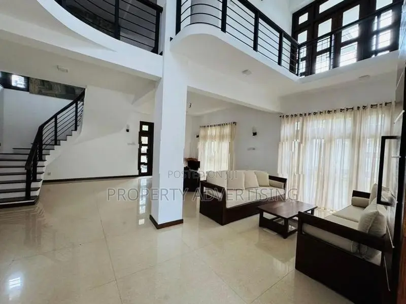 Luxury 4 Storey House For Sale in Welisara, Kandana