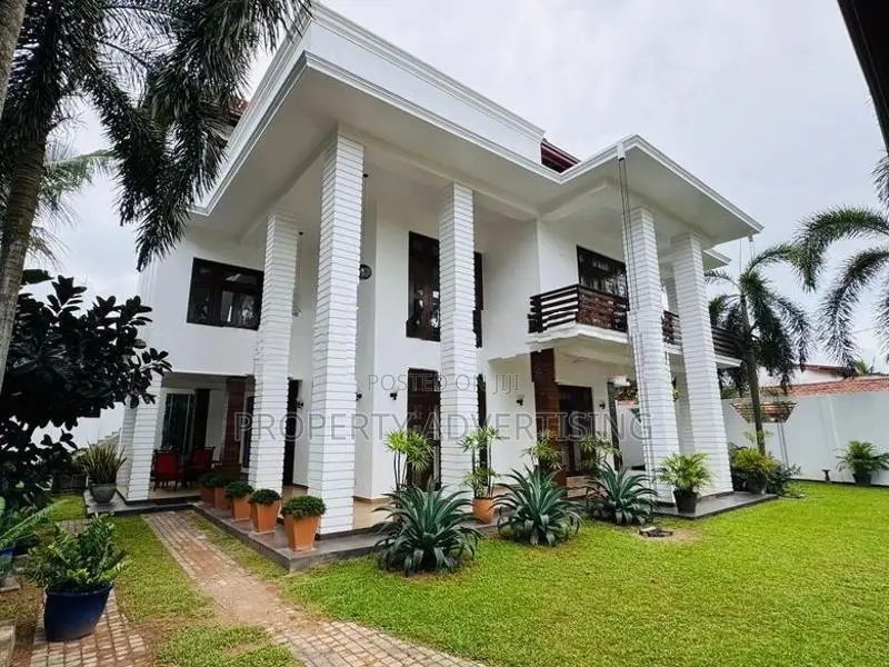 Luxury 4 Storey House For Sale in Welisara, Kandana
